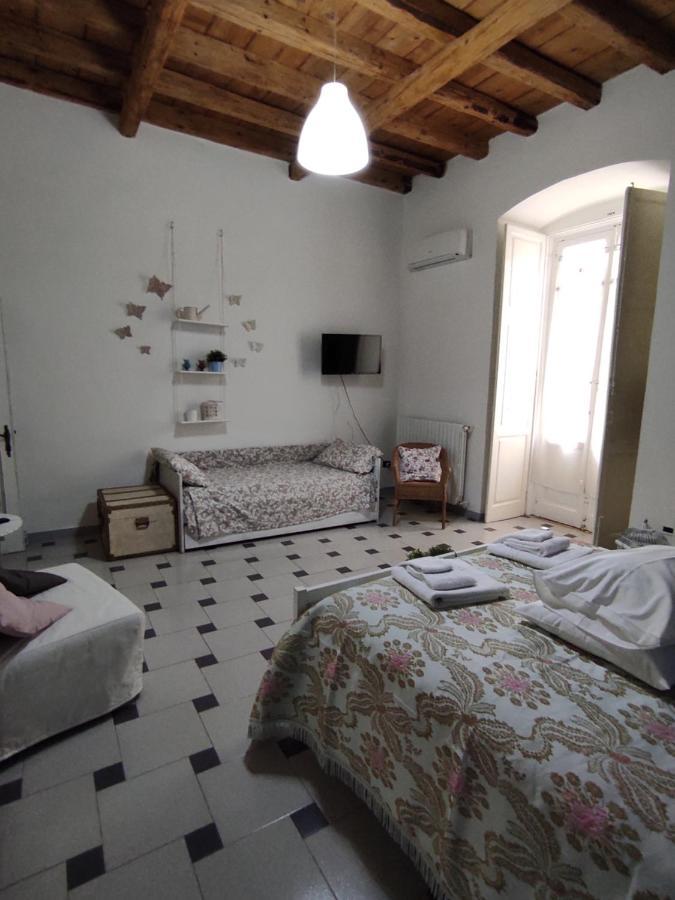 Terra Del Sole Bed & Breakfast Trani Exterior foto